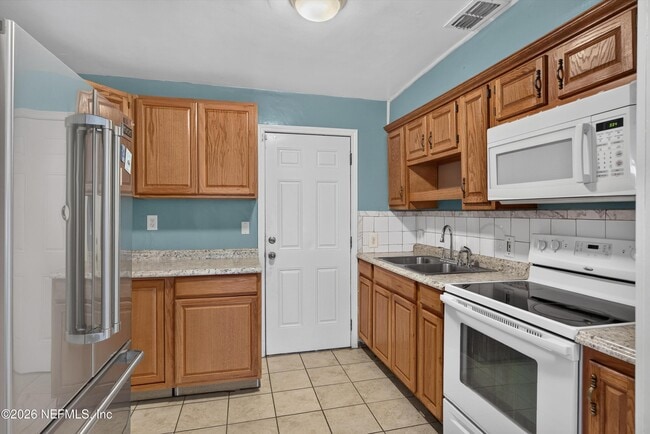 Photo - 2841 Ernest St