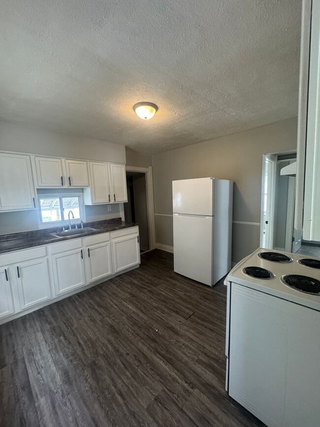 Photo - 414 Hunter Ave