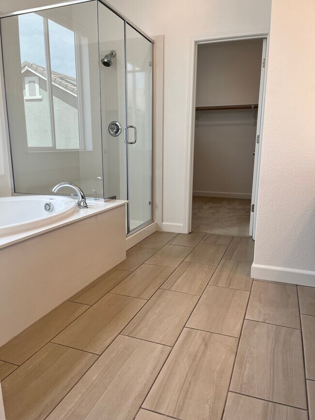 Photo - 1801 Chandler Dr