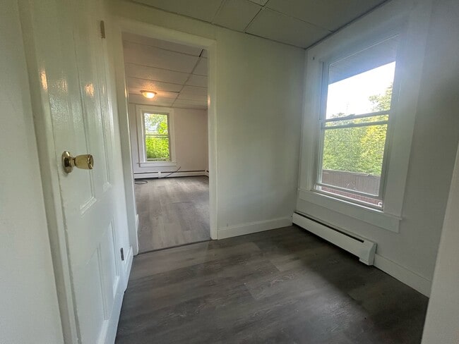 Photo - 286 Walnut St Unit 286