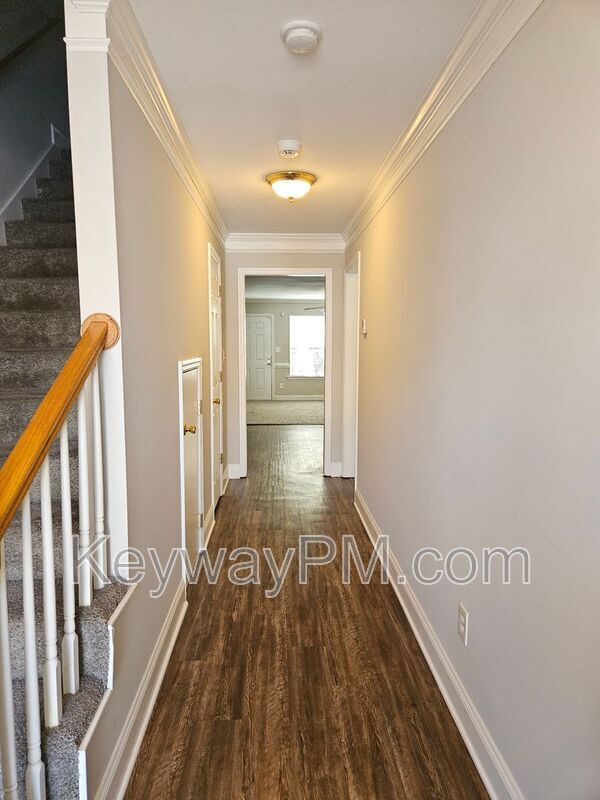 Photo - 2054 Reserve Ln