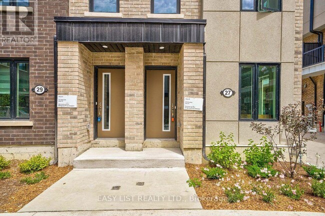 Photo - 27 Spruce Pnes Cres