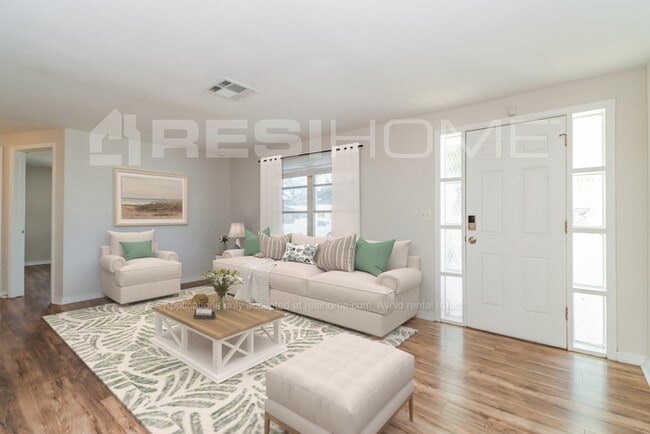 Photo - 4143 Oakfield Ave