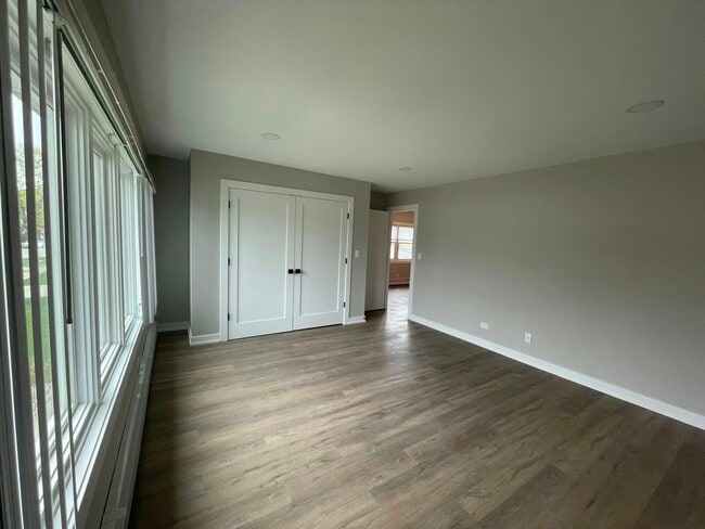 Photo - 278 N Oaklawn Ave Unit 2