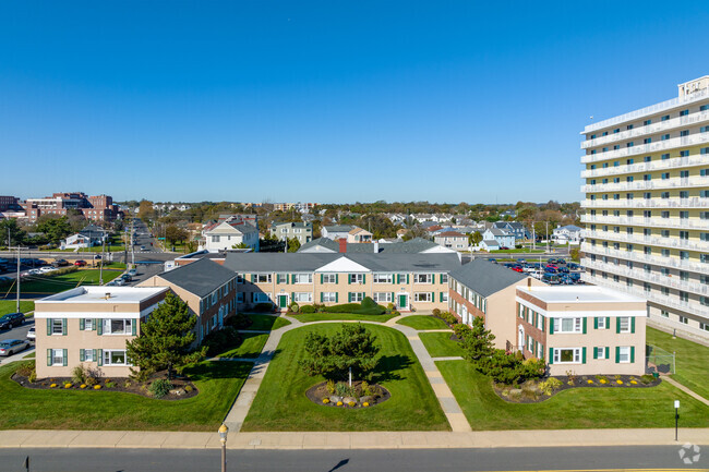 Aerial - Marine Gardens Rental