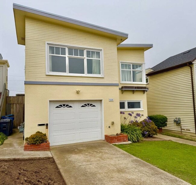 Photo - Clean 3 Bedroom, 1 Bath with Bonus Room- Walk to Westmoor High School, Open House, July 9th 4-6PM