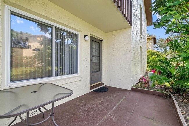 Photo - 501 E Bay Dr Unidad 1602