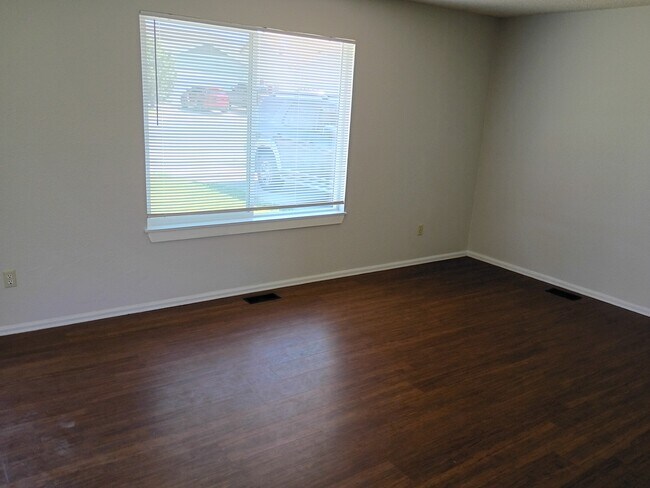 Photo - 3003 F 1/2 Rd