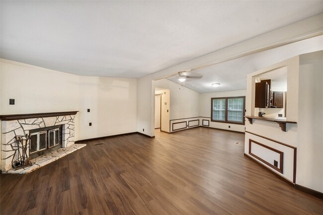 Photo - 110 Charlies Ln