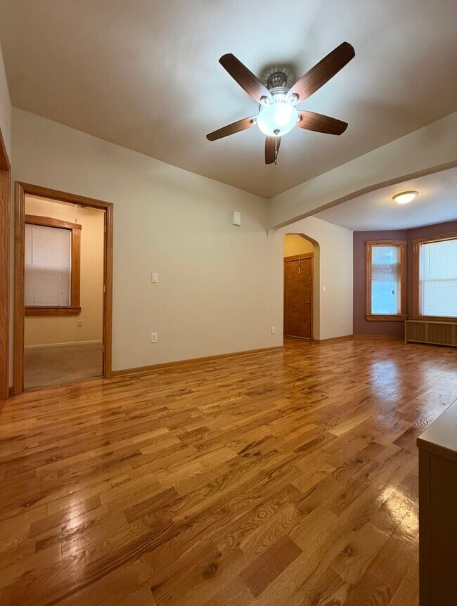 Photo - 4111 W Cullerton St