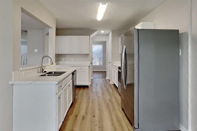 Photo - 18327 Willow Moss Dr