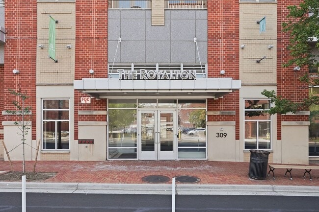 Photo - 309 Holland Ln