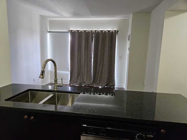 Photo - 170 Water St N Unit 701