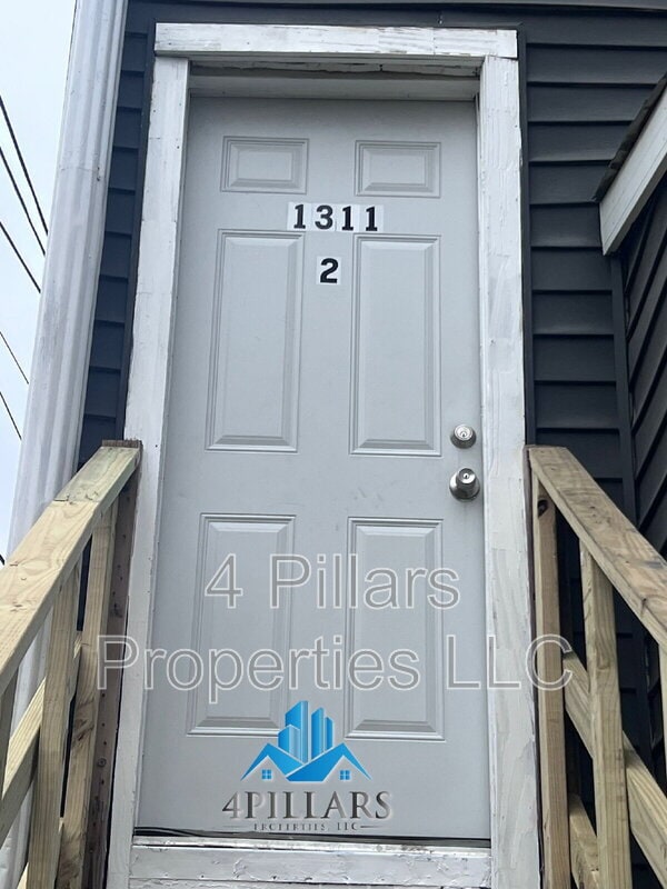 Photo - 1311 E Columbus Dr Unit 2