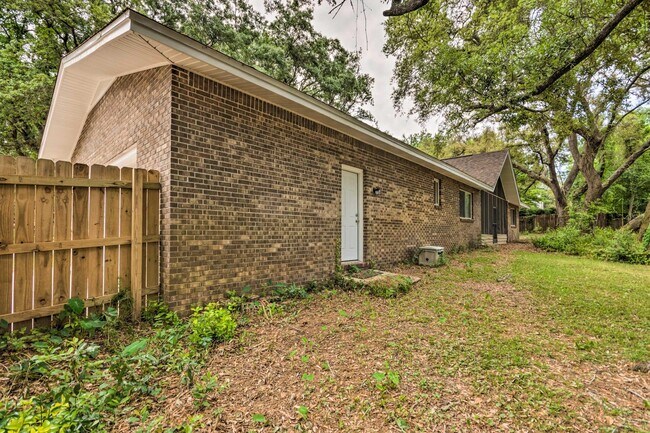 Photo - 2816 Whisper Pine Dr