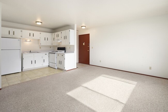 Photo - Colton Heights Apartments