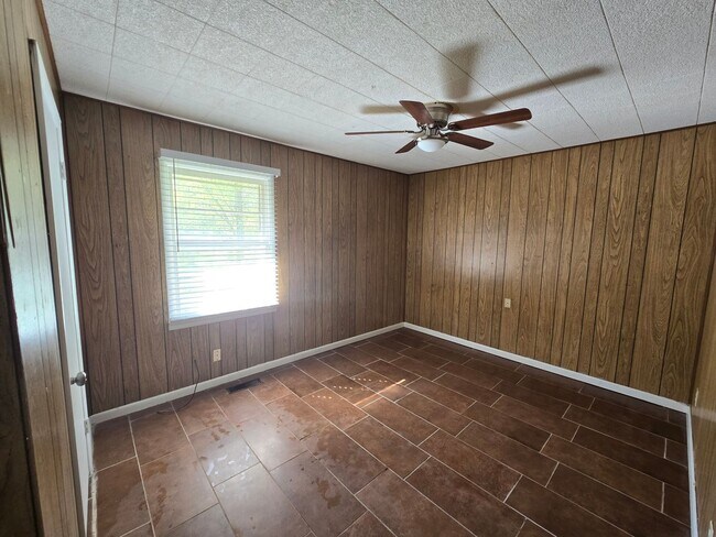 Photo - 4 Bedroom 2 Bathroom Home
