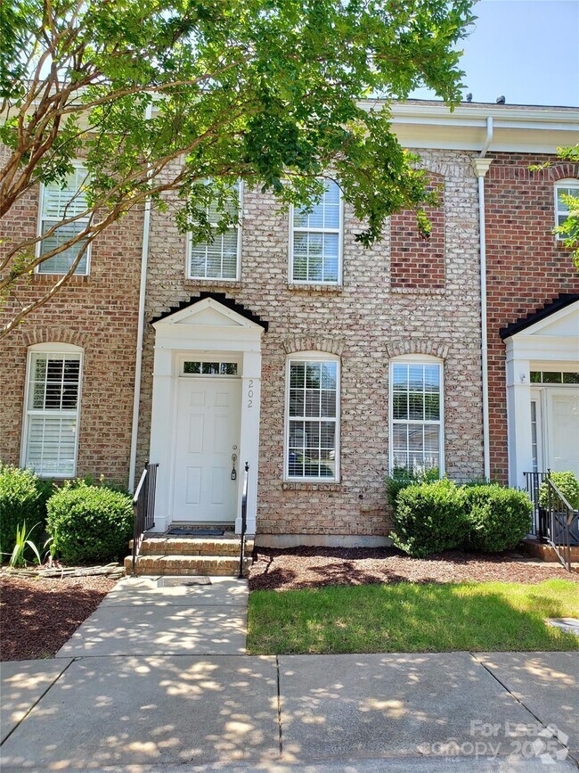 Building Photo - 202 Welton Way Rental