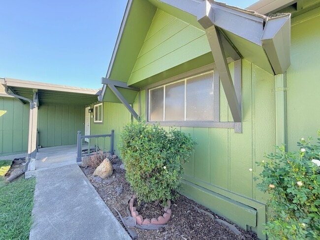 Photo - Newly Refreshed 3BD/2BA Home with Spacious Living Areas