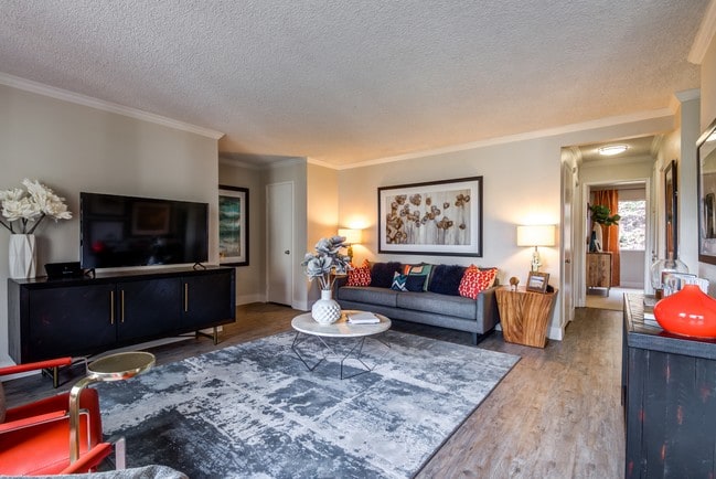 Carlsbad View Apartments