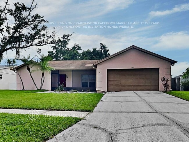 Building Photo - 12841 Tallowood Dr Rental