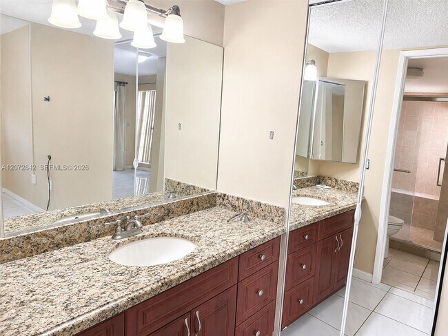Photo - 8810 SW 123rd Ct Unit M110
