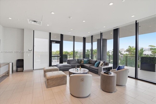 Photo - 5300 Paseo Blvd Unit 1803