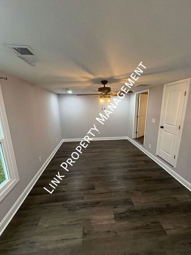 Photo - 8233 Harrison Bay Rd