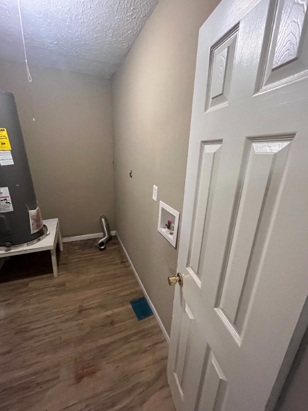 Photo - 215 Vandergriff St