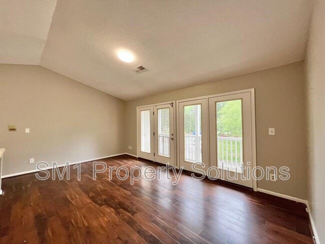 Photo - 2332 W Vandalia Rd