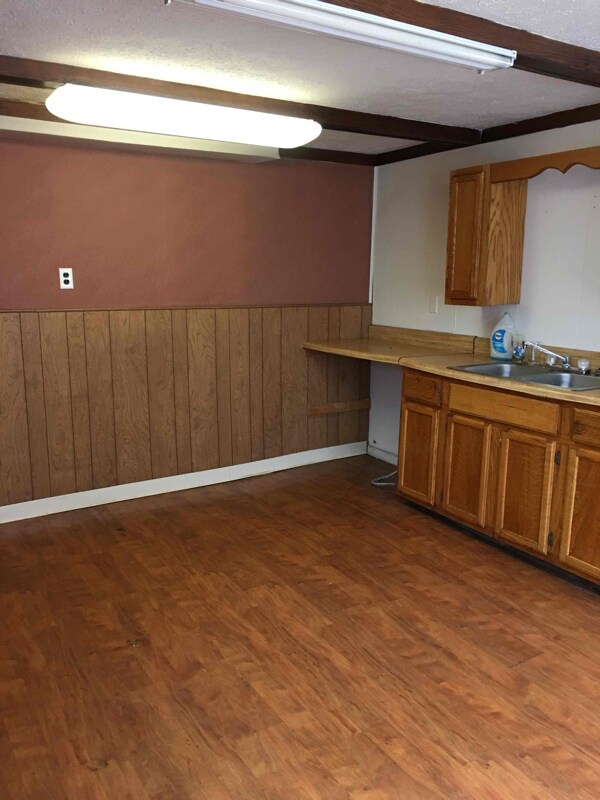 62 15th St Unit 1 Apartment For Rent in Wheeling, WV