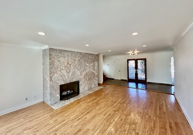 Photo - 22525 Flamingo St