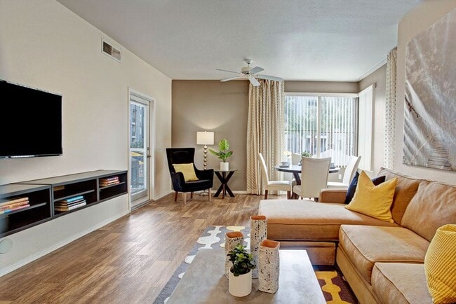 Building Photo - Rio Paradiso Rental