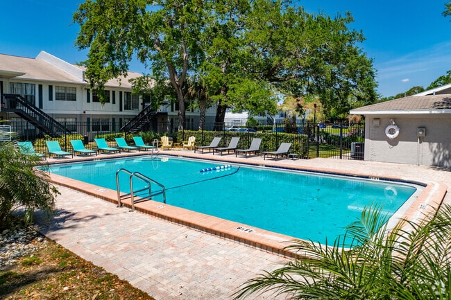 Building Photo - Central Park at East Bay