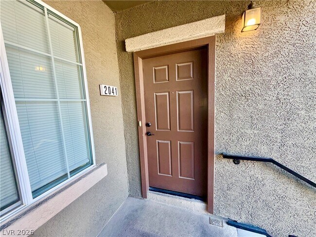 6868 Sky Pointe Dr Unit 2041