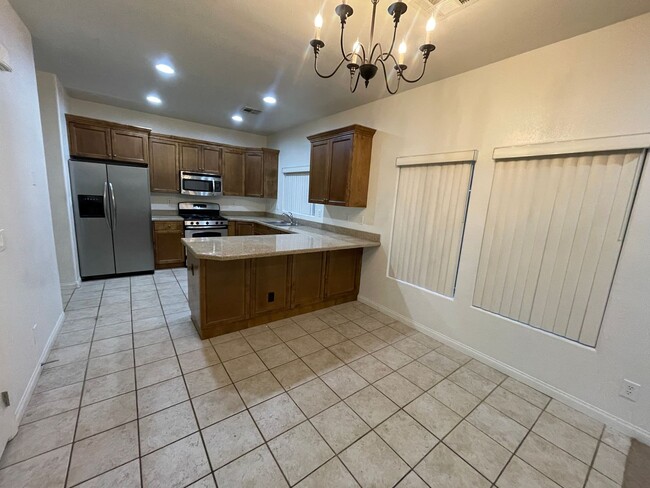 Photo - 863 Park Walk Ave