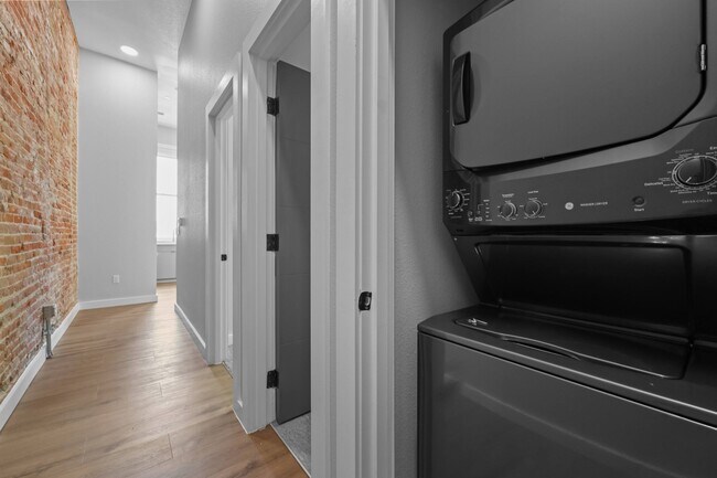 The Avenue Lofts Golden