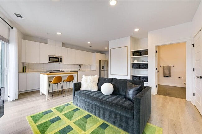 Photo - 2220 Webberville Rd Unit 308