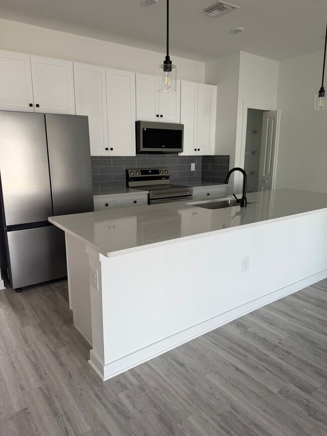 Photo - 4617-4619 27th Street Southwest