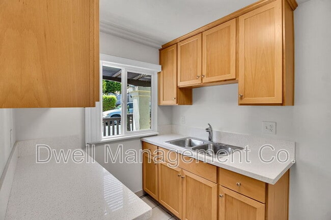 Photo - 8114 Fairview Ave