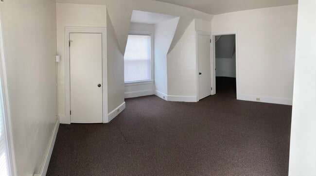 Photo - 300 Grampian Blvd Unit 1