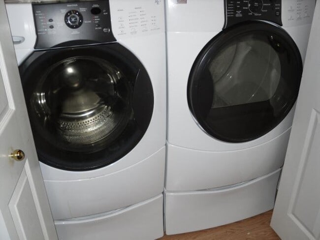 Photo - 1536 Shane Cir Unit 1