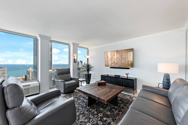 Photo - 111 E Chestnut St Unit 53A