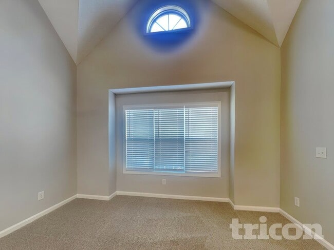 Photo - 32 Mountain View Dr