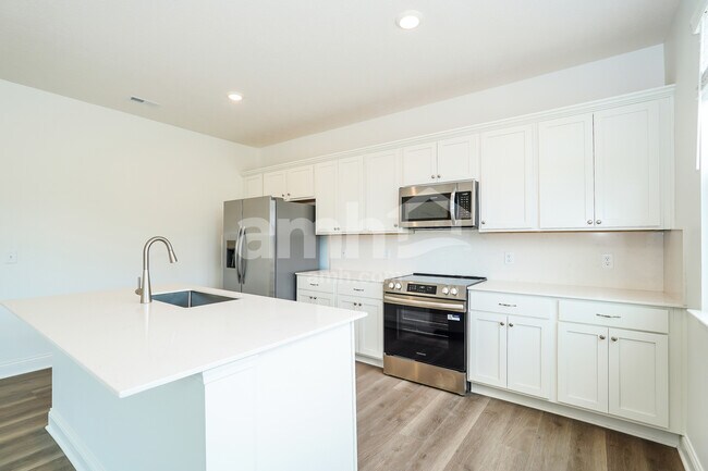 1085 Broyles Crossing Southwest
