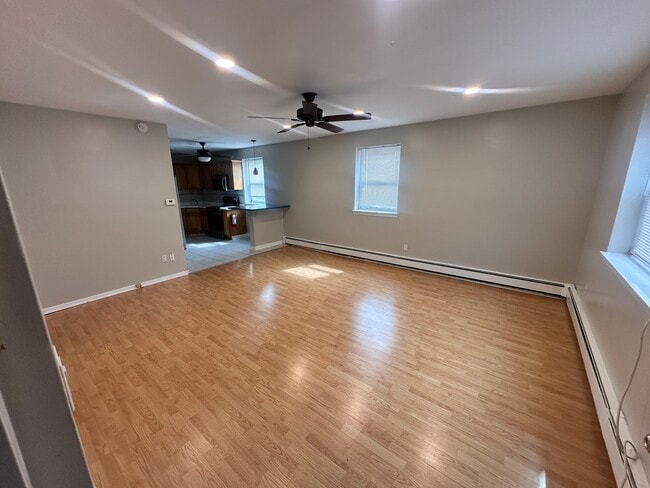 Building Photo - 191 N Beverwyck Rd Unit Manor Condos