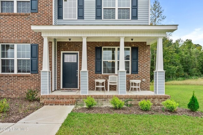 Photo - 909 Freewoods Ct