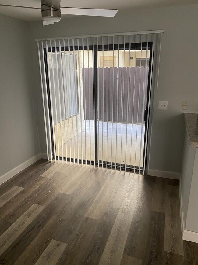 Photo - Claudina Apartments