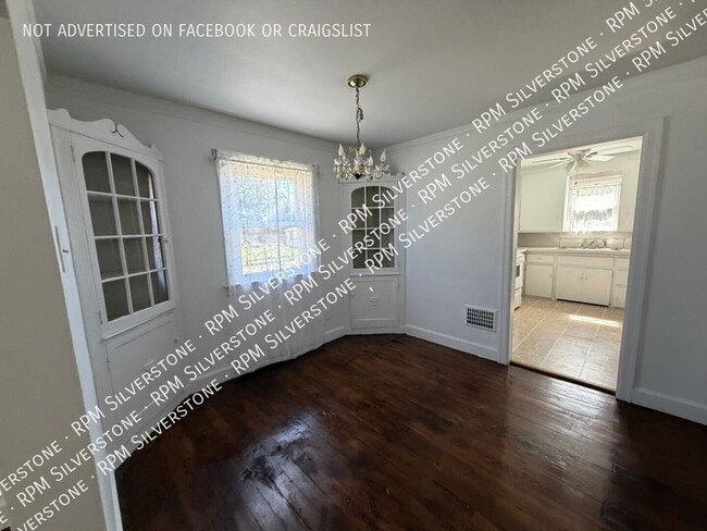 15638 Evergreen-