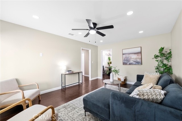 Photo - 232 Olive Pl